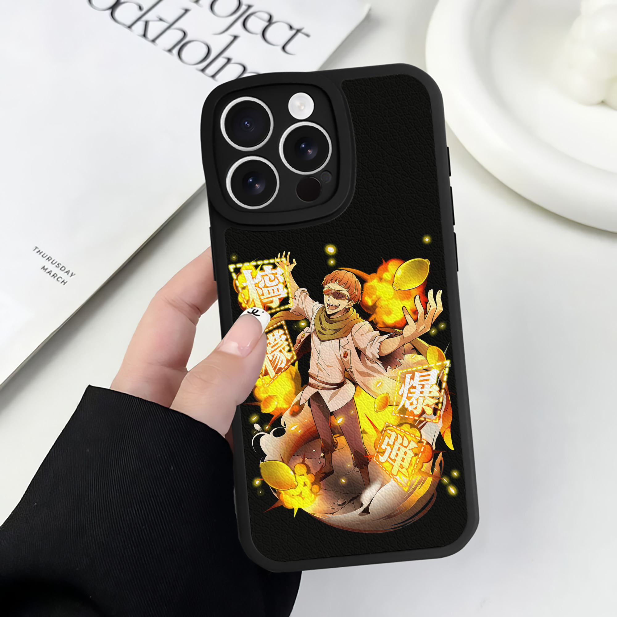 （画像用） 文豪ストレイドッグス Bungo Stray Dogs 【iPhone 16シリーズ対応】シリコンスマホケース（レザー調） 材質：シリコン